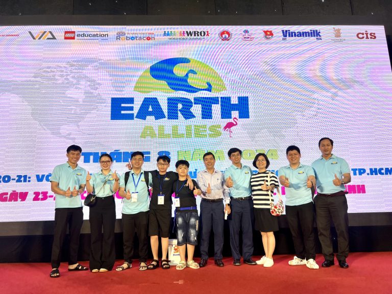 WRO 2025 – BẢNG B4 – NHÀ KIẾN TẠO TƯƠNG LAI