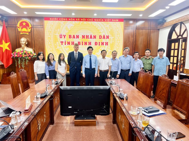 Phát Triển Cùng Nhau: Đại Sứ Quán Đan Mạch và LEGO Education Thúc Đẩy Giáo Dục STEM Tại Bình Định Với Cuộc Thi Robotacon 2025