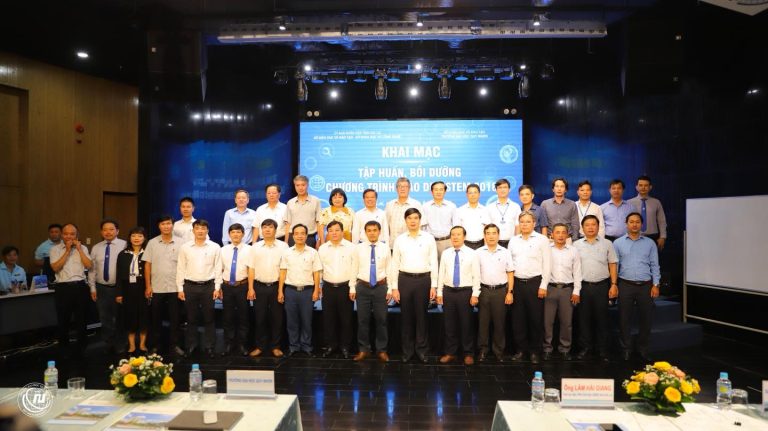 Gia Lai Hướng Tới Tương Lai Số: Khởi Động Chương Trình Bồi Dưỡng STEM Cho Hơn 1.600 Giáo Viên